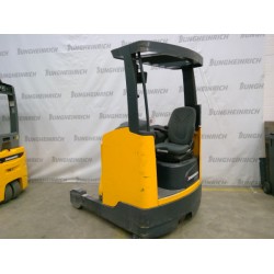 Työntömastotrukki ETV 214, 1400 kg