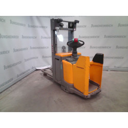 Kiinteä lipallinen pinontavaunu ERC 216z, 1600 kg