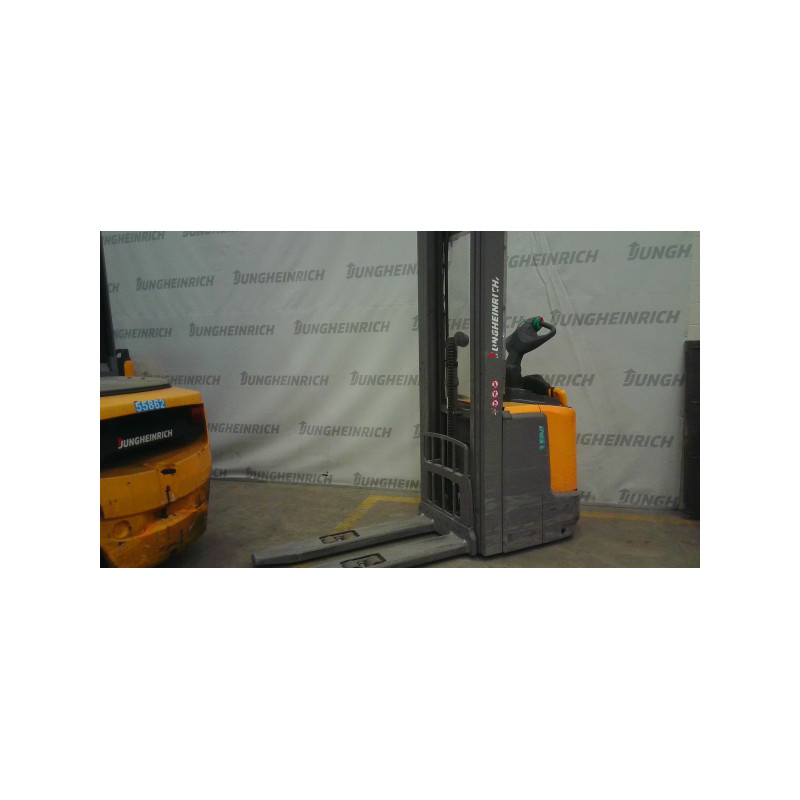 Lipalta-ajettava pinontavaunu ERC 214, 1400 kg