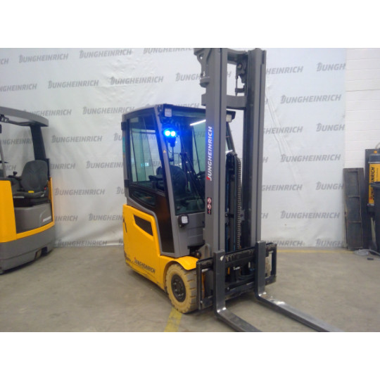 Sähkövastapainotrukki EFG 215, 1500 kg