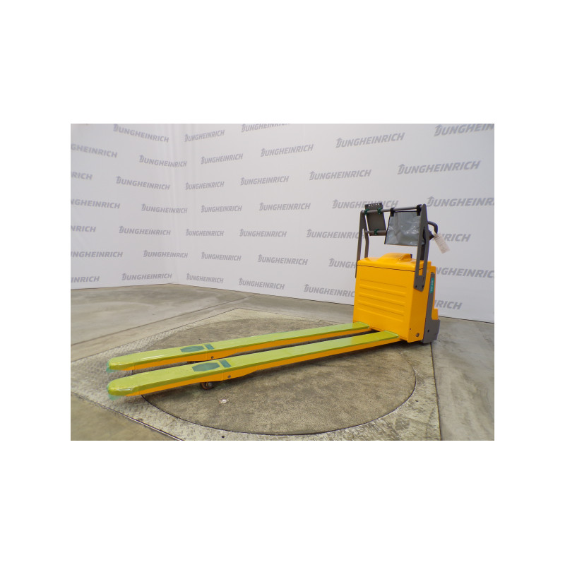 Käyden ajettava lavansiirtovaunu EJE 225, 2500 kg