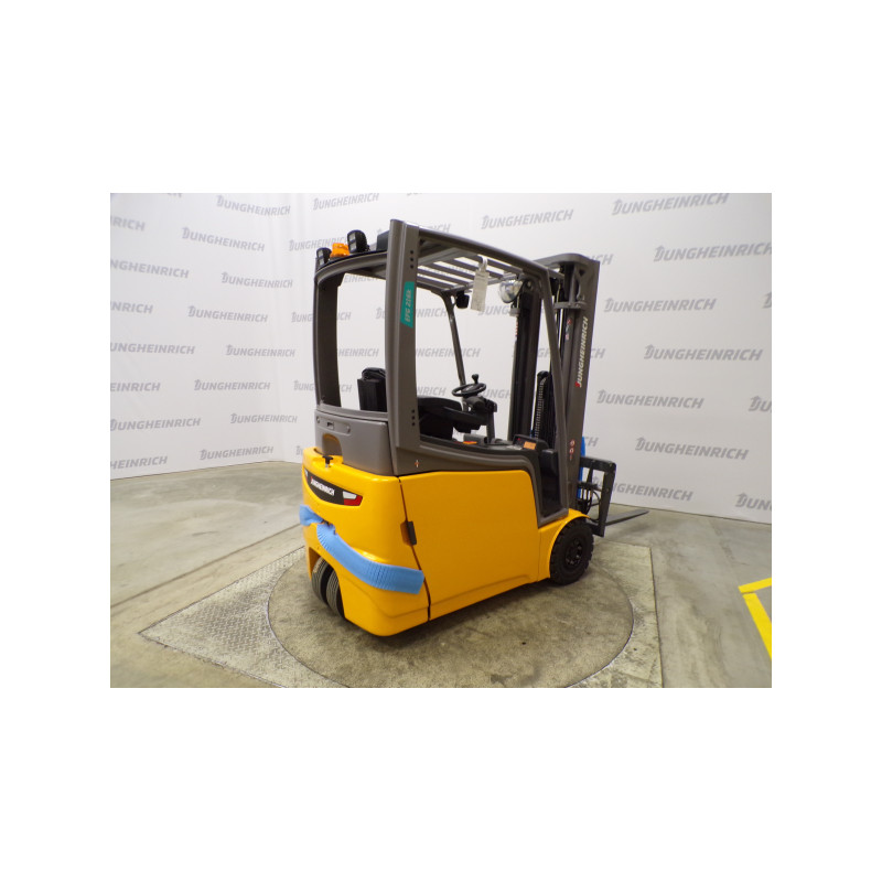 Sähkövastapainotrukki EFG 216k, 1600 kg