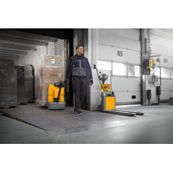 Jungheinrich lavansiirtovaunu 1800 kg | Jungheinrich Shop