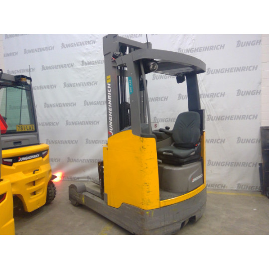 Työntömastotrukki ETV 325, 2500 kg