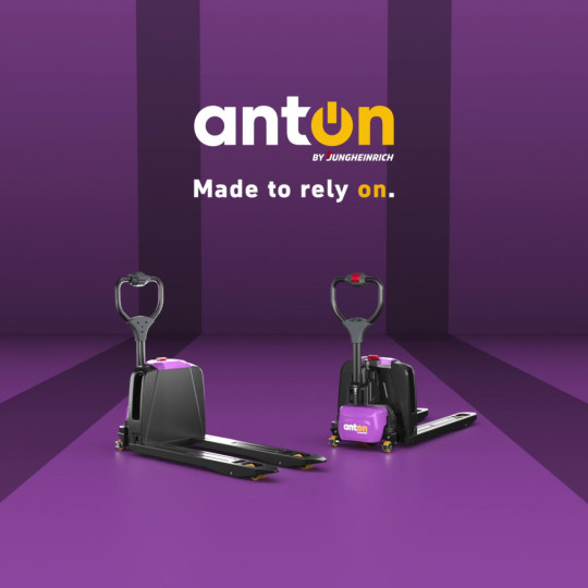 Sähkökäyttöinen lavansiirtovaunu | AntOn by Jungheinrich