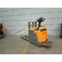 Lipalta-ajettava pinontavaunu ERD 120, 2000 kg