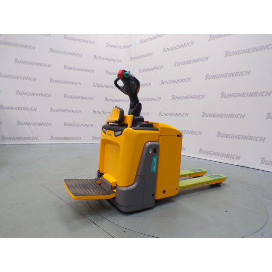 Lipalta-ajettava lavansiirtovaunu ERE 225, 2500 kg