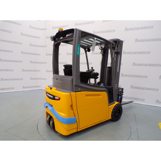 Sähkövastapainotrukki EFG 218, 1800 kg