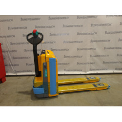 Käyden ajettava lavansiirtovaunu EJE 116, 1600 kg