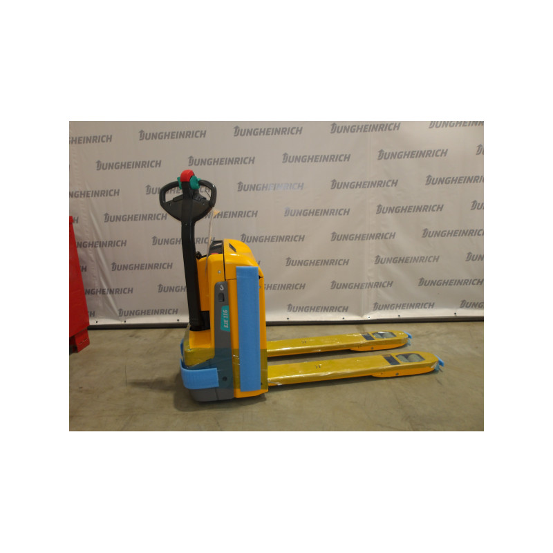 Käyden ajettava lavansiirtovaunu EJE 116, 1600 kg