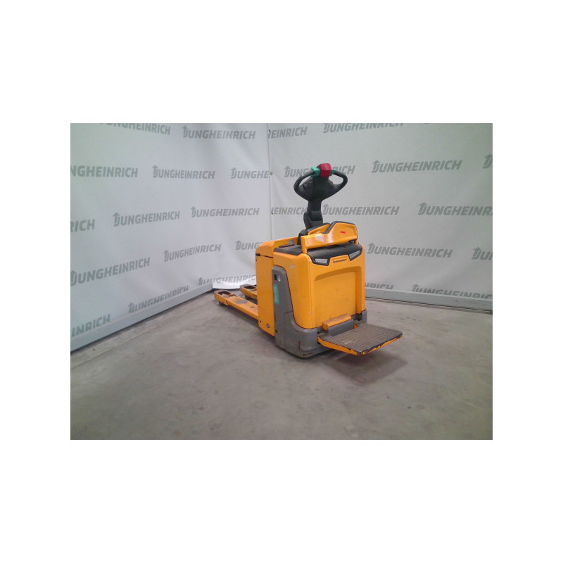 Lipalta-ajettava lavansiirtovaunu ERE 225, 2500 kg