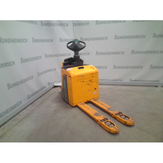 Lipalta-ajettava lavansiirtovaunu ERE 120, 2000 kg