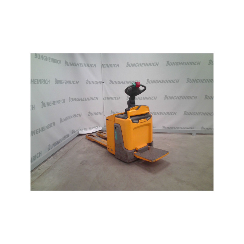 Lipalta-ajettava lavansiirtovaunu ERE 225, 2500 kg