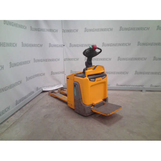 Lipalta-ajettava lavansiirtovaunu ERE 225, 2500 kg