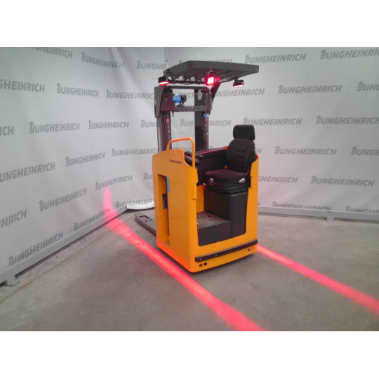 Istuen ajettava pinontavaunu ESC 316z LI, 1600 kg