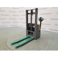 Käyden ajettava pinontavaunu EJC 110, 1000 kg