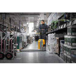 Jungheinrich lavansiirtovaunu 1800 kg + lisäakku | Jungheinrich Shop