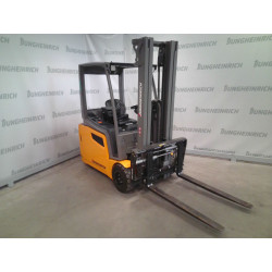 Sähkövastapainotrukki EFG 220, 2000 kg