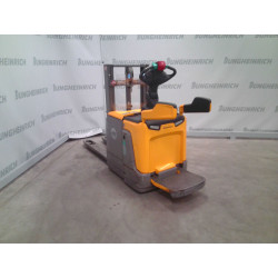 Lipalta-ajettava pinontavaunu ERD 220 LI-ION, 2000 kg